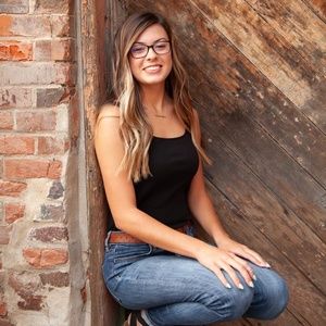 Meet your Posher, Kaylee